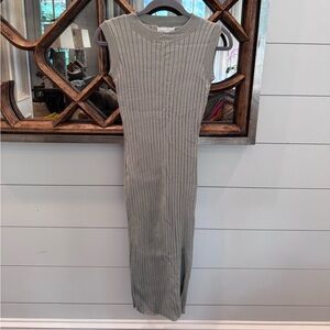 Olive & Oak Grayish Green Ribbed Mock Neck Sheath Dress